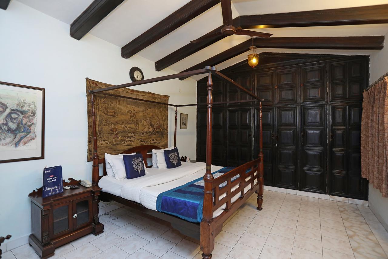 Oyo 1427 Hotel Malhar Haveli Нойда Экстерьер фото